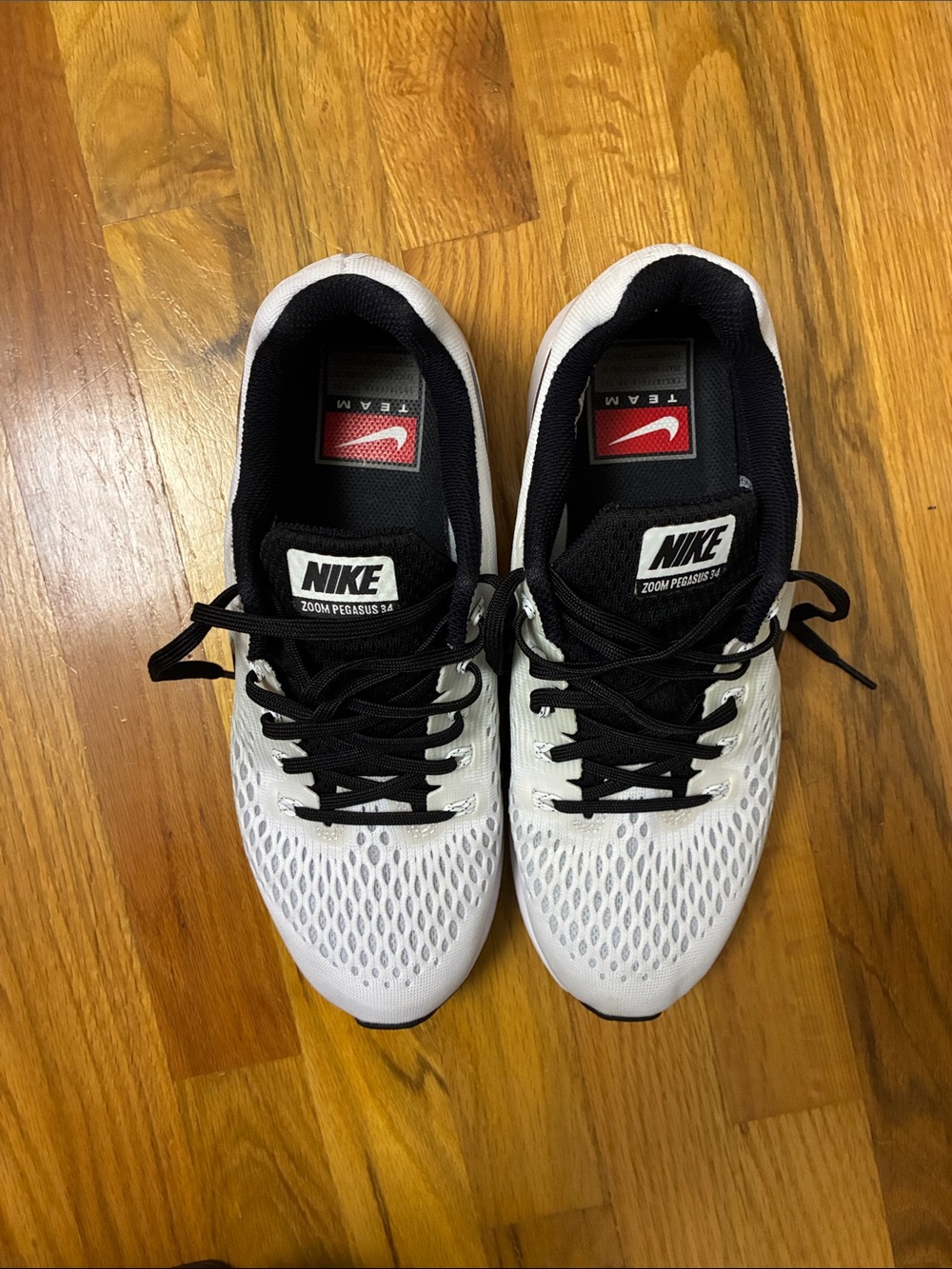 Nike White and Black Zoom Pegasus Women's Running Shoes